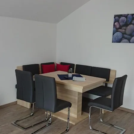 Haus Alpina * Weissensee